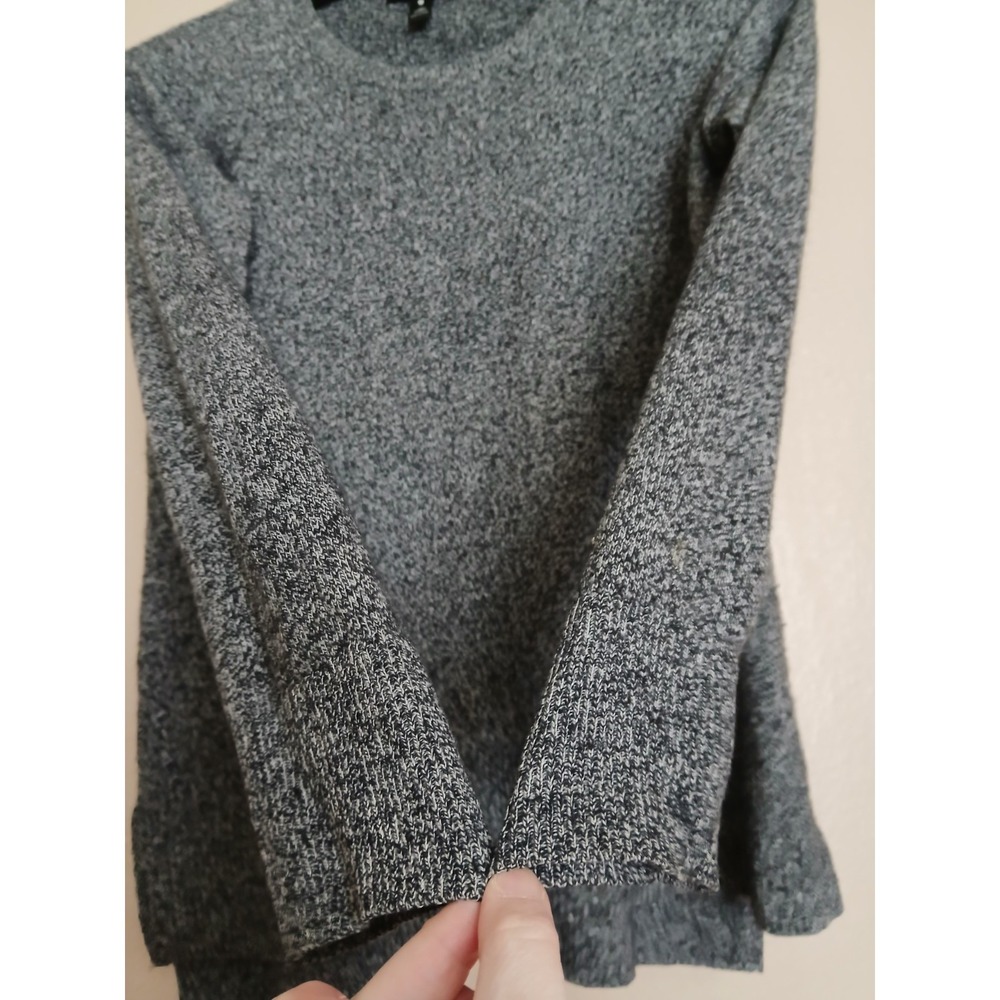 Aqua Sweater XS 100 Cashmere Crew Neck Cozy Layers Grey Pullover - Picture 5 of 11